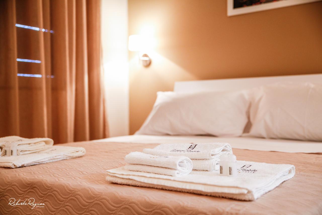 Quinto Stabile Rooms&Suite Palermo Luaran gambar